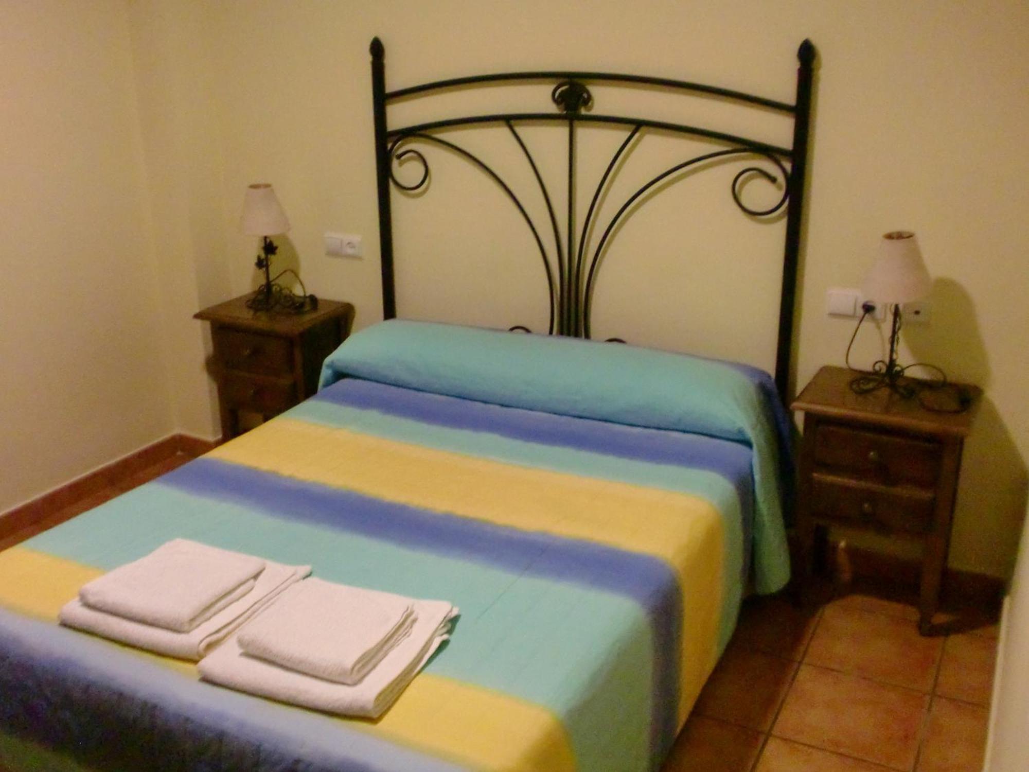 Hostal Las Tres Jotas Алькарасехос Номер фото
